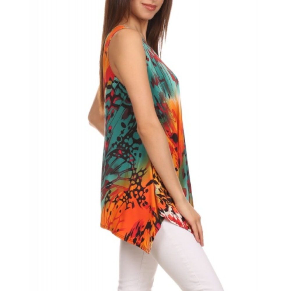 LAST 2! 💕 Abstract Print Asymmetric Relaxed Tank - Picture 2 of 5